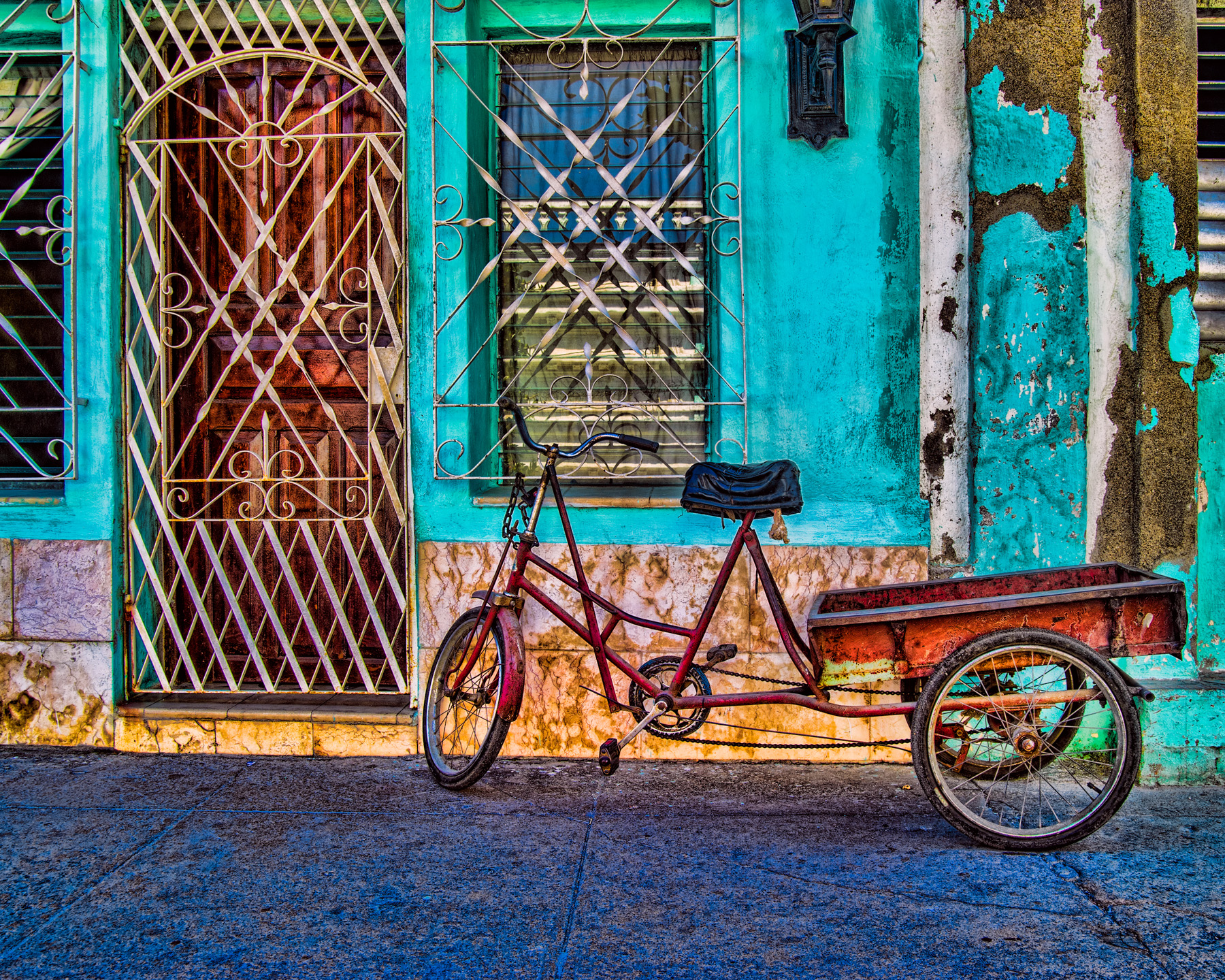 Vélo devant maison